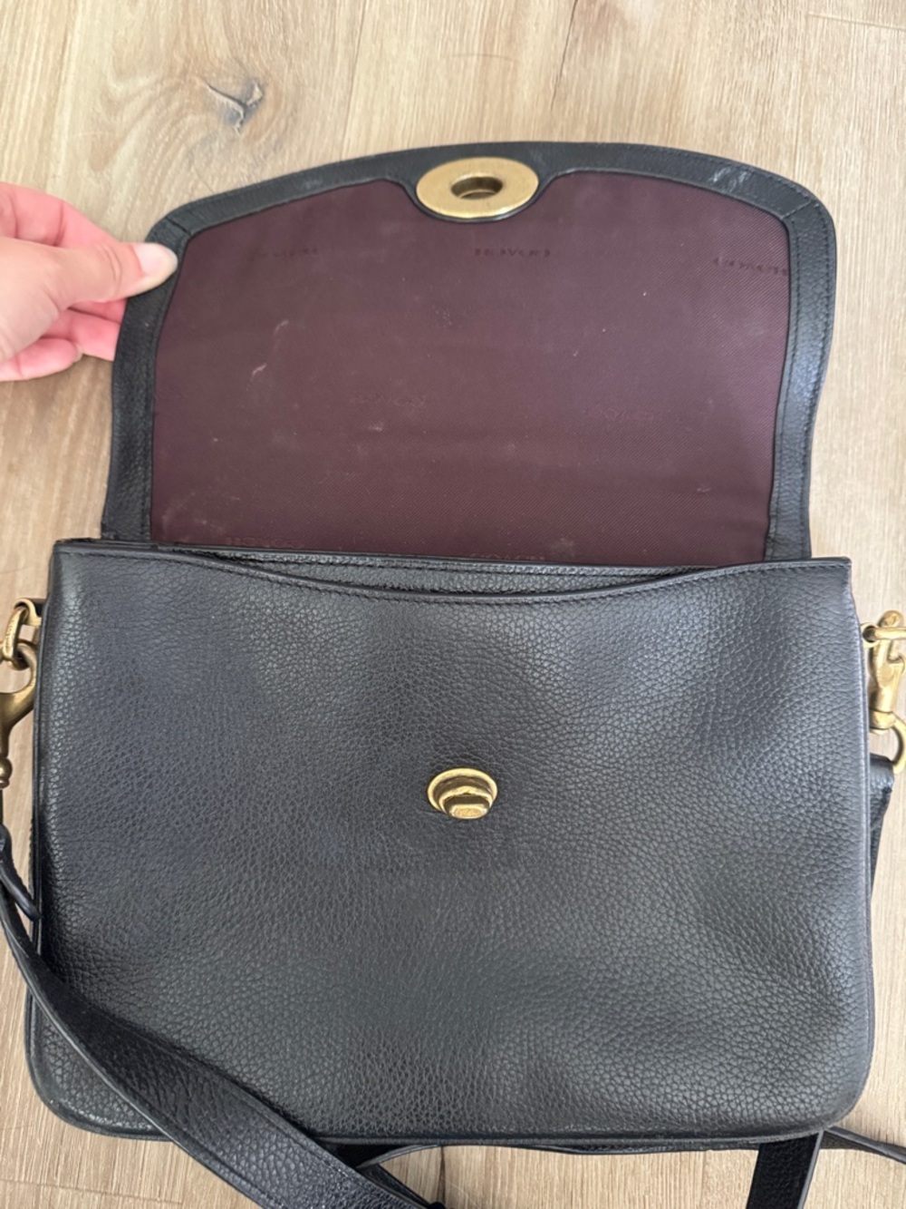 Coach Cassie Crossbody black leather - Picture 9 of 14